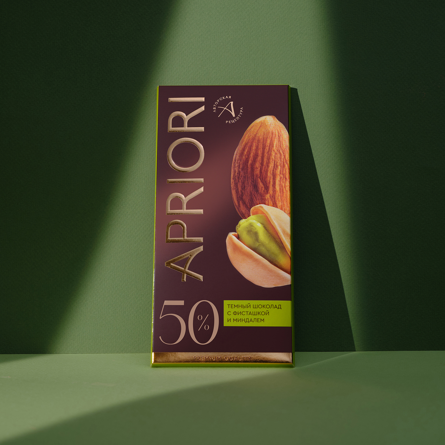                          APRIORI 85г Темный шоколад с фисташкой и миндалем