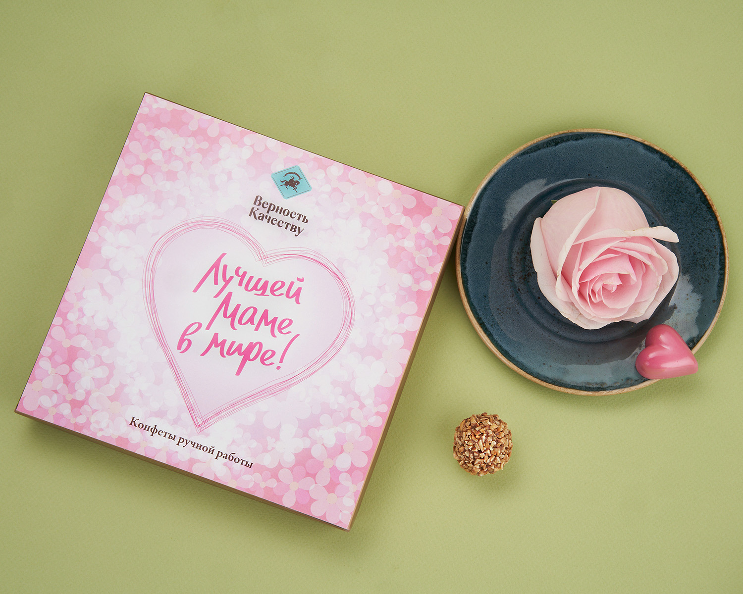                          Шоколадный набор "Лучшей маме " (16к)