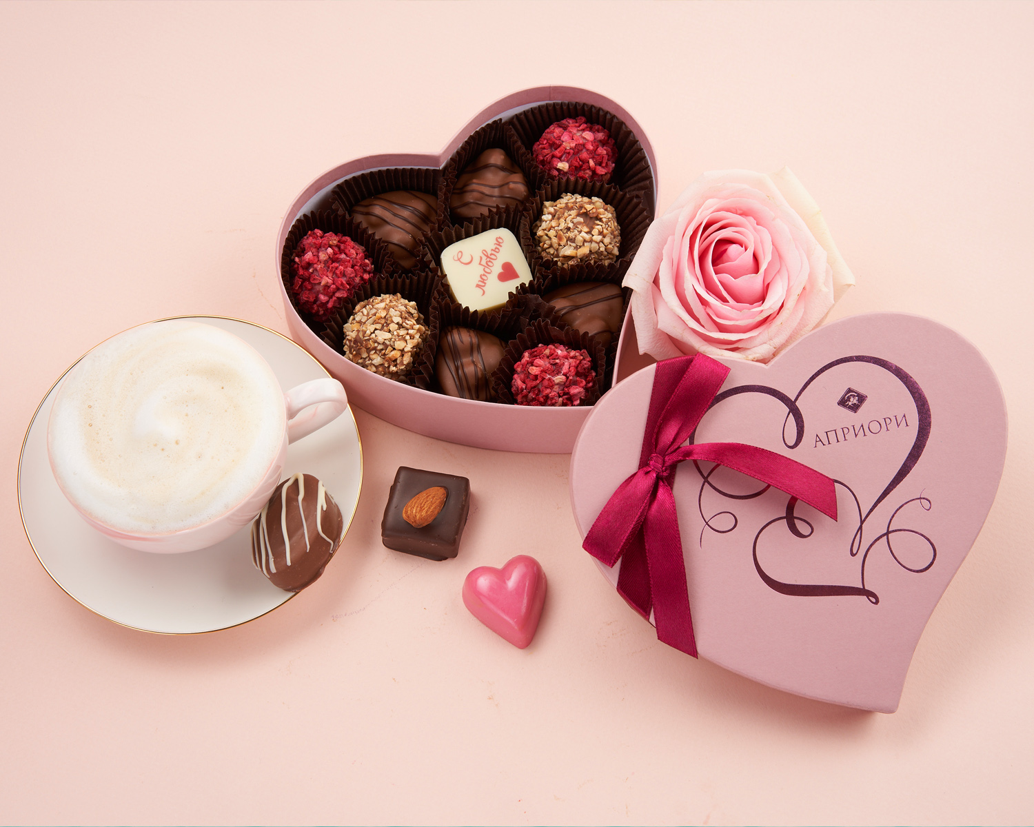                          Шоколадный набор "Люблю" (сердце малое)"