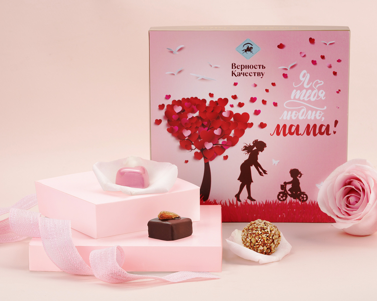                          Шоколадный набор "Маме" (16к)