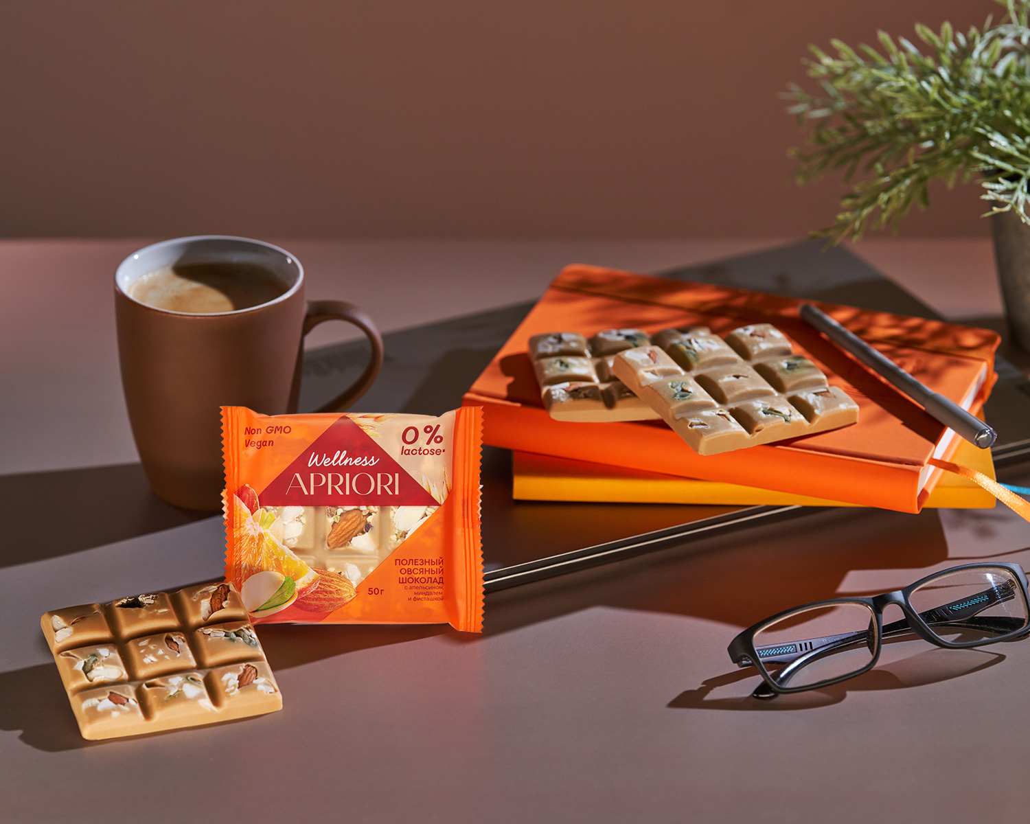                          Бокс из 13 плиток APRIORI Wellness Шок плитка овсяная с апельсином, миндалем и фисташкой, 650г