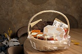 
                        Подарочная корзина "Нежность"
