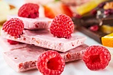 
                        Белый шоколад с малиной 280гр.