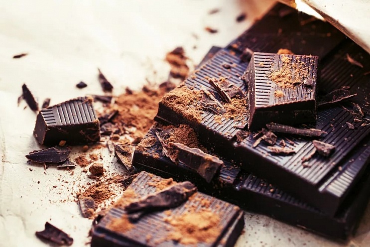 Горький шоколад: польза и вред, полезные свойства горького шоколада